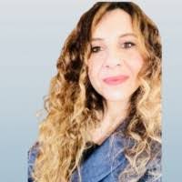 Angela Calo's Instagram, Twitter & Facebook