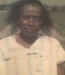 Cornelia Dunlap's Instagram, Twitter & Facebook