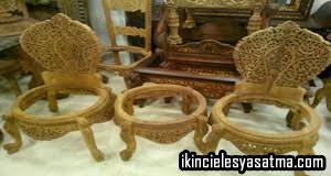 Elinizde bulunan ikinci el klasik mobilyaları satın alan diğer firmalar arasında size en uygun ekonomik seçenekleri sunmak bizim işimiz. Klasik Mobilya Alanlar Istanbul Oymali Mobilya Alim Satim