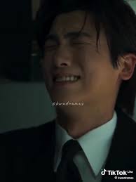 Nombre: Buried hearts...