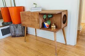I saw a top entry kitty litter box design whilst browsing the web for a new kitty litter box. Diy Mid Century Cat Litter Box