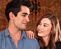 Cora Ewing's Instagram, Twitter & Facebook