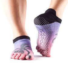 Toesox Low Rise Grip Socks Full Toe