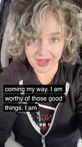 Roxanne Irwin's Instagram, Twitter & Facebook