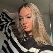 Mark Robertson (@markrobbo10)