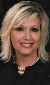 27 Mid length hair ideas