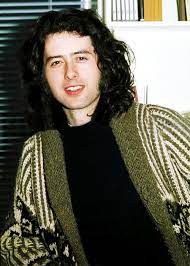 Get to know the men's latest hair trends in 2021 from one of the most prominent hair blogs for men. Jimmy Page Jimmy Page Led Zeppelin Zeppelin