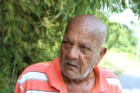 Papourie Road riddled with potholes, landslips