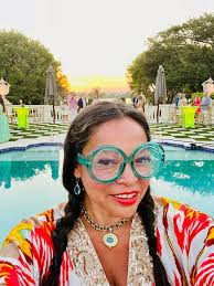 Set within La Follia, Ken Griffin's estate and one of Palm Beach's most  breathtaking private estates, this intimate gathering will feature  cocktails, canapés, entertainment, and a special tribute to our Guest of