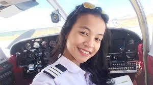 Baik itu karakter kartun ataupun karakter profesi orang dewasa. 11 Pilot Perempuan Indonesia Yang Keren Dan Tangguh Orami