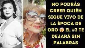 Sarah Muro's Instagram, Twitter & Facebook