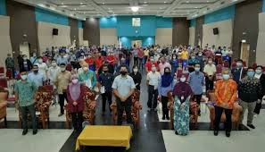 Reka bentuk rumah burung walet emas. Pengusaha Burung Walit Perlu Daftar Segera Sahih