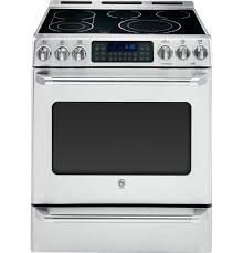 Ge café™ series energy star® 27.8 cu. Ge Cafe Series 30 Slide In Front Control Convection Range With Baking Drawer Cs980stss Ada Appliances