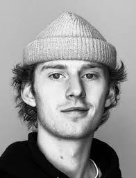 Wendy Woolery's Instagram, Twitter & Facebook