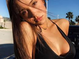 We did not find results for: Instagram Woman Of The Week Alexis Ren Gq