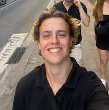 SJSU student seeking roommate for fall