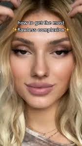 Crystal Kissoon's Instagram, Twitter & Facebook