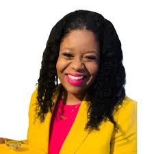 I've never seen grass this green! Spring in Virginia is beautiful