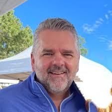 If you've ever wondered how a restaurant brand goes from an idea nobody  believed in to a successful, thriving enterprise to one that's taking aim  at $10 billion in sales, look no