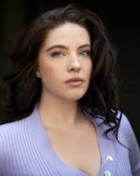 Melissa Charbonneau's Instagram, Twitter & Facebook