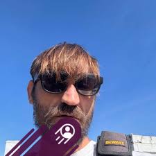 Good times out here. These venues have been badass. Thanks for showing up  and showing love. Love yall back. Last show of this run in San Diego with  @soozanto tonight.