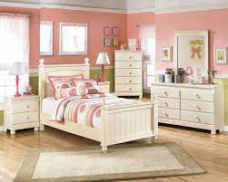 Cuarto Para Una Princesa De Ashley Furniture Girls Bedroom Furniture Sets White Bedroom Furniture Girls Bedroom Sets