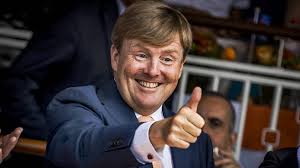Born 27 april 1967) is the king of the netherlands, having acceded to the throne following his mother's abdication in 2013. Willem Alexander De Verbindende Koning Die Soms Iets Te Gewoon Is Nos