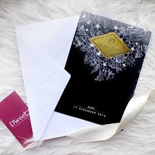 Ga ada warna putih, warna hitam pun jadi 🏻. Pin Auf Wedding Invitations
