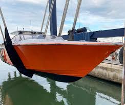 Instagram Da Canados Yachts Gladiator 431 Speedster With Triple Mercury 53 Knots At First Sea Trial With 11 People Onboard A Few More Yacht Boat Gladiator