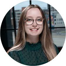 Lydia Wolfe's Instagram, Twitter & Facebook