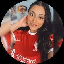 Noel Hyde's Instagram, Twitter & Facebook