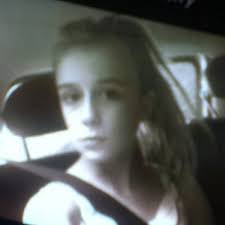 Isabelle Evans (@Wizzbagxx123)