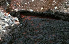 Intuitive fred888: Hawaiians long called cooled lava that hurt your  barefeet to walk on a' a' pronounced "Ah Ah"
