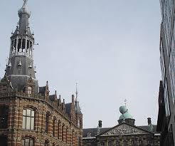 Du überlegst, in eine eigentumswohnung zu investieren? Haus Und Wohnungskauf In Amsterdam Unterkunft In Niederlande Easyexpat Com