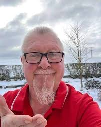 Tivimate premium or Smarters pro