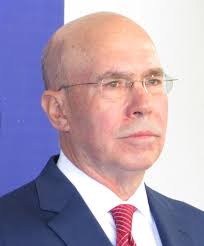 Crapo, Sturgill fill campaign coffers in Senate race