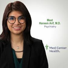 Paula Devore's Instagram, Twitter & Facebook