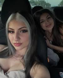 elissa ⋆ (@sssnaketitsss) • Instagram photos and videos