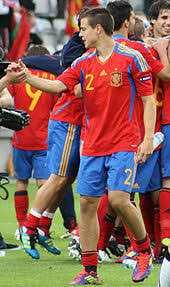 Cesar azpilicueta, 31, aus spanien ⬢ position: Cesar Azpilicueta Wikipedia La Enciclopedia Libre