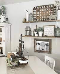Whether you're going for a minimalist style, or you'd rather implement some cozy farmhouse decor ideas, this huge list of creative dining room decorating ideas are sure to help execute any look you're hoping to create. Pin By Ashley Grieser On Farmhouse Style Farmhouse Dining Rooms Decor Farmhouse Dining Room Table Rustic Dining Room