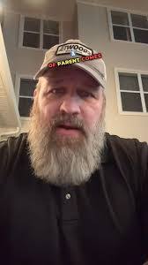 Robert Goley's Instagram, Twitter & Facebook