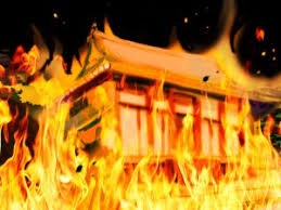 【動画の目次】 『本能寺の変』ってどんな事件？ 00:33 織田信長の最期はどんな感じだった？ 01:32 明智光秀は信長の遺体を探したが……。 02:34 信長の首級が発見されなかった理由に関する様々な説 03:23 信長の「首級」を本能寺から持ち出したのは「黒いサムライ」だった!? åˆ€å‰£ãƒ¯ãƒ¼ãƒ«ãƒ‰ æœ¬èƒ½å¯ºã®å¤‰ æ—¥æœ¬å² åˆæˆ¦ æ­´å²å¹´è¡¨