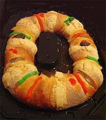 Ten Intriguing Mexican Traditions To Help Bring In The New Year Mexican Sweet Breads Mexican Bread Food