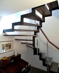 Escalier Ferro Avec Limon Cremaillere En Acier Thermo Laque Decoupe Au Plasma Www Ascenso Fr Steel Stairs Stairs House Design