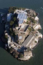 In its heyday, it was the ultimate maximum security prison. Baker Beach Alcatraz Wikipedia