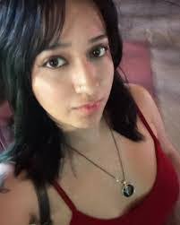 Alyson Houston's Instagram, Twitter & Facebook