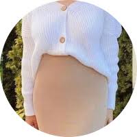 كانت بسيطة (كما انا ).مملوحة (ك مائنا) ك علو غيمآ (بل سما ).فوق الجروح( بلسما) سبحانه( ما أوجدى).من نسل (أم او جدا ) Hadeelali Ø§Ø®Ø¨Ø±Ù†ÙŠ