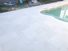 Pool coping tiles pool pavers travertine pavers paving stones pool ideas natural stones pools colours silver. Pin On Outdoor Entertainment Area