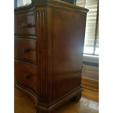 Ethan allen's selection of designer bedding and bed linens has something for you. Ethan Allen Tuscany Collection Emmett Night Tables Aptdeco