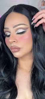 Glam Makeup Tutorial for Women in Their 30's